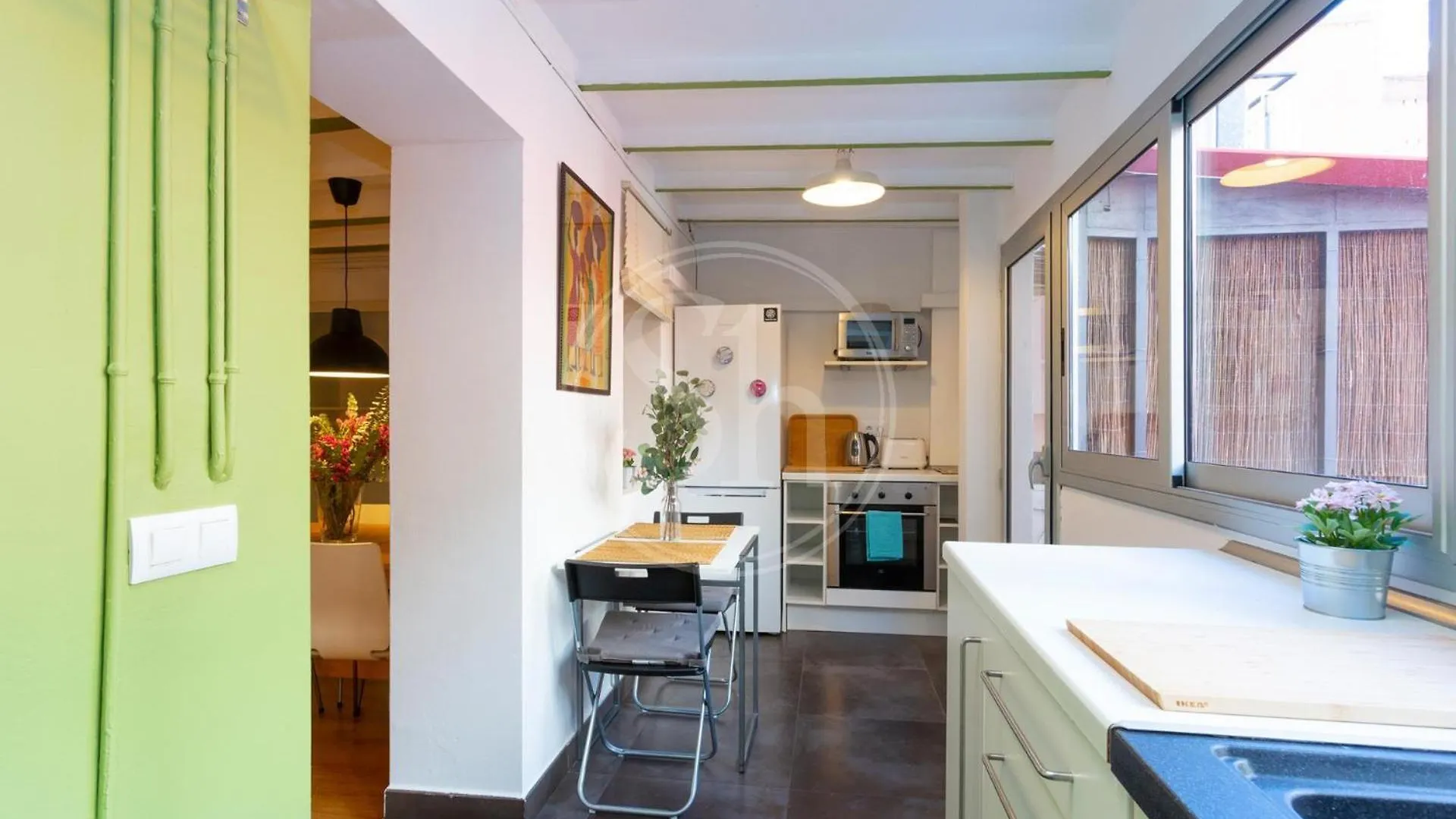 Apartment With Terrace In Gracia Barcelona